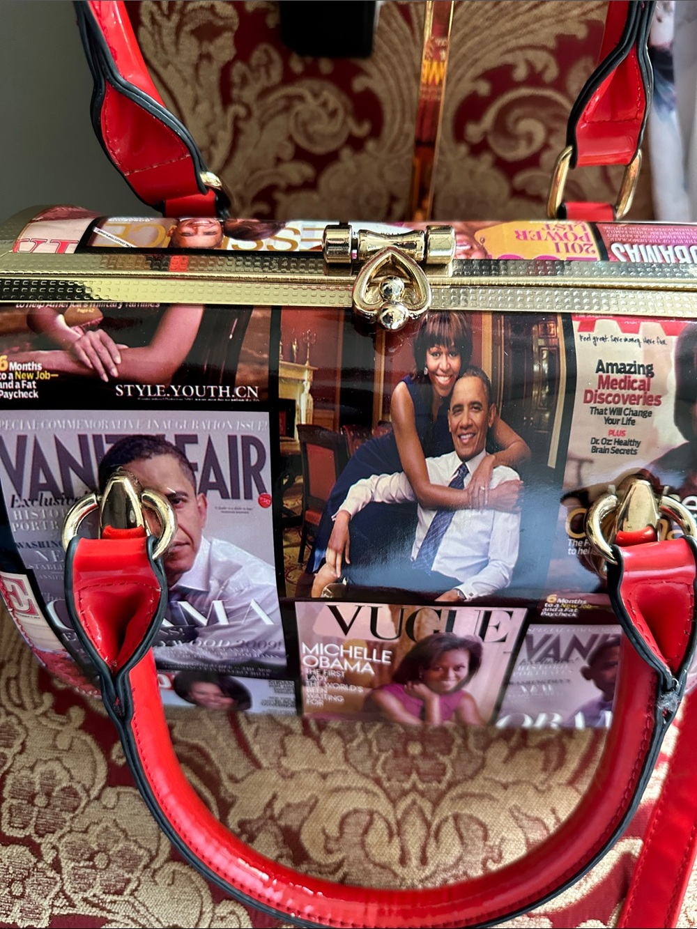 Michelle Obama Magazine Cover Handbag- Everyday Statement Bag - Picture 3 of 15